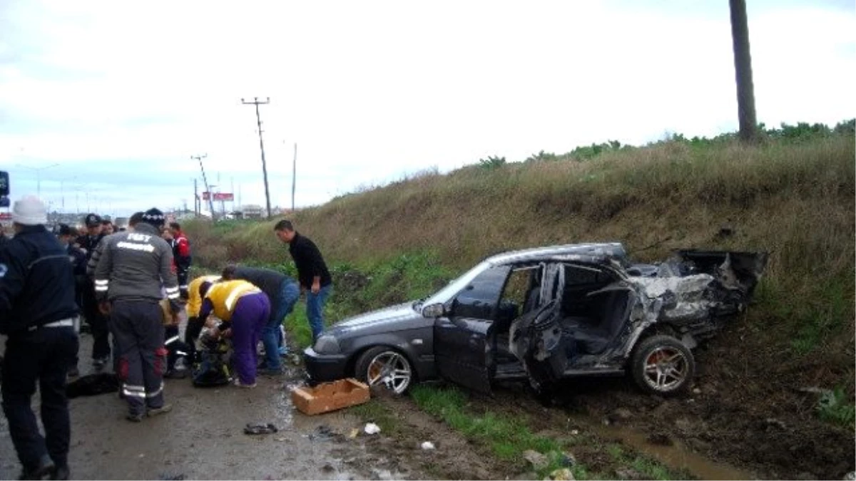 Tekirdağ\'da Feci Kaza: 4 Asker Yaralandı