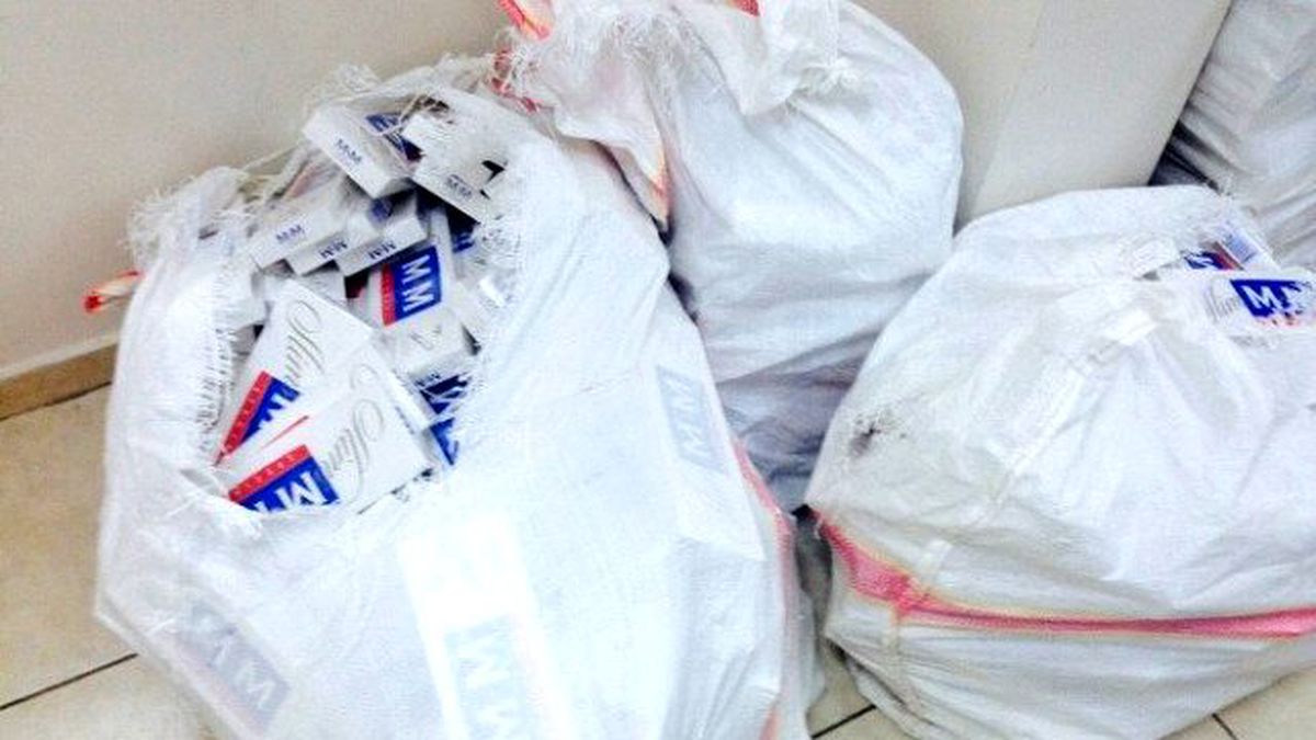 Gürün\'de 2 Bin 800 Paket Kaçak Sigara Ele Geçirildi