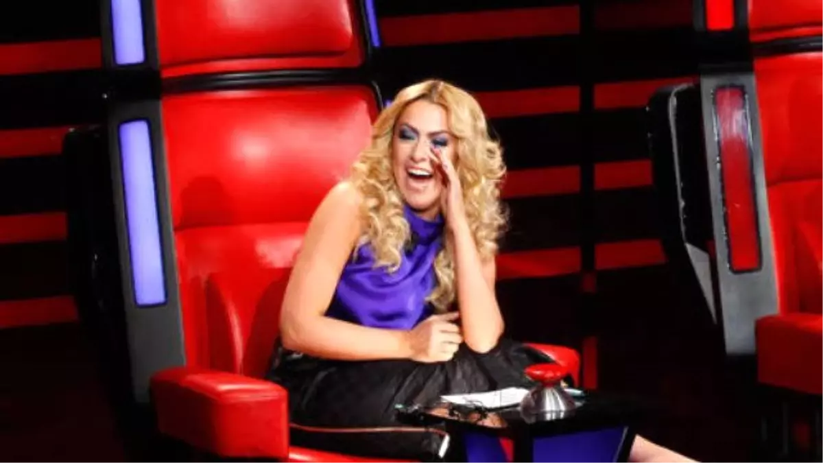 Hadise Ne Yapacağını Şaşırdı!