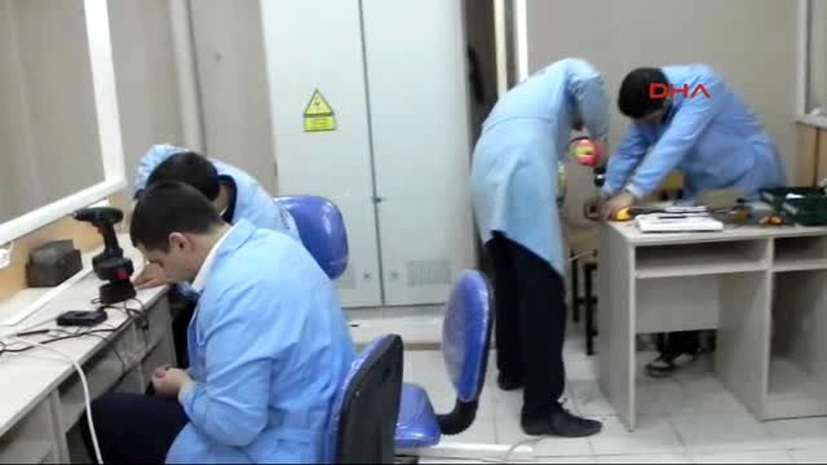 İleri Teknoji Üssü Gibi Okul
