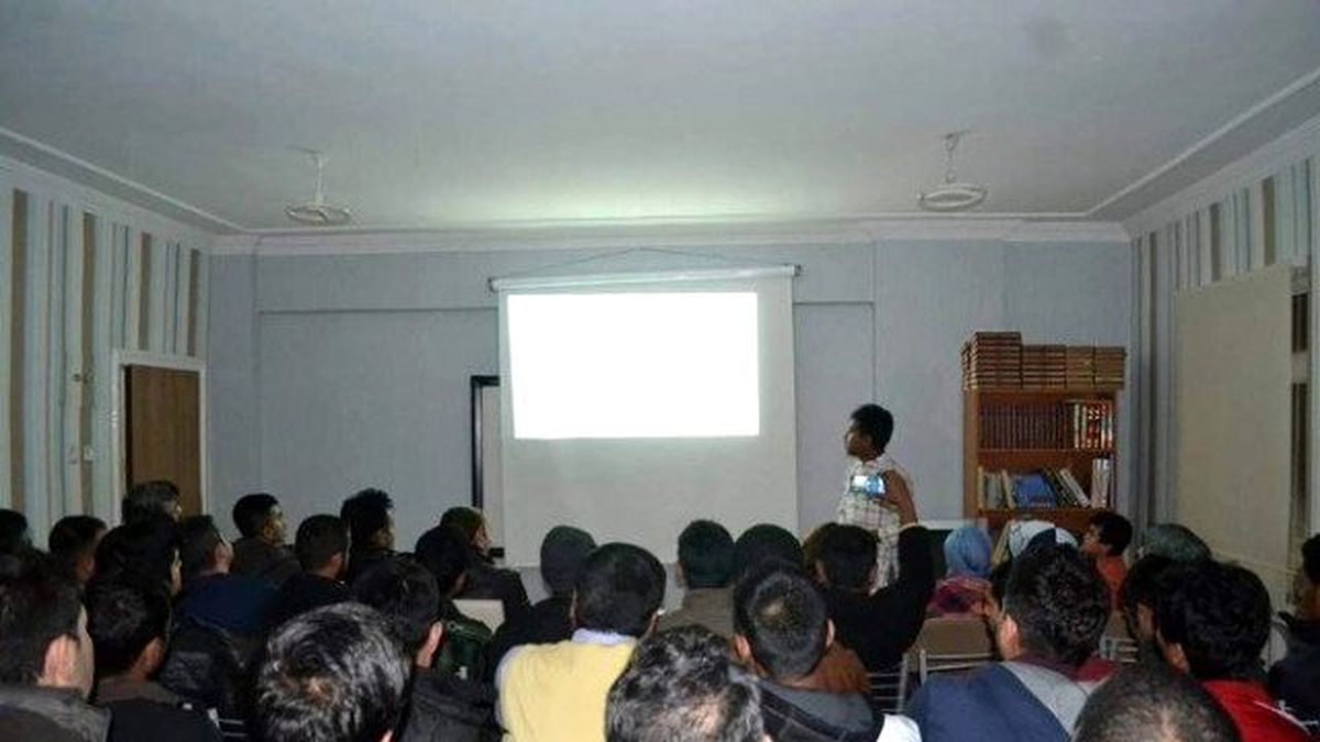 KUDER Bangladeşli Öğrencileri Tanıttı