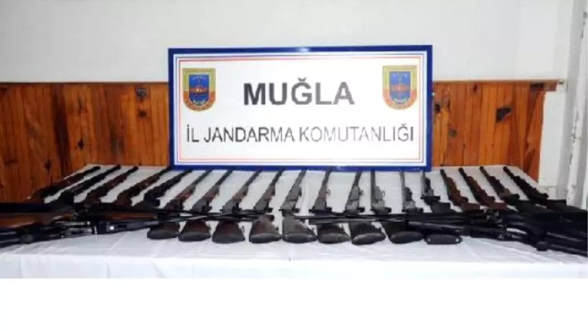 Yatağan\'da 27 Adet Ruhsatsız Av Tüfeği Ele Geçirildi
