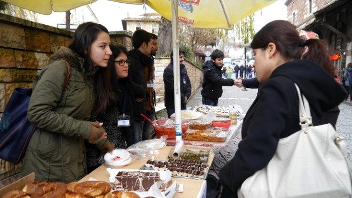 Otizmli Pırıltı İçin Kermes Düzenlendi