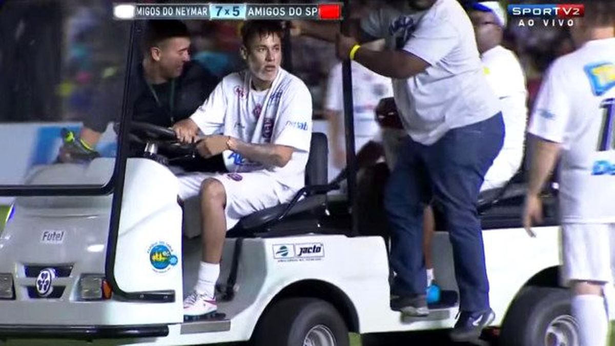 Robinho Sakatlanınca Neymar Bakın Ne Yaptı