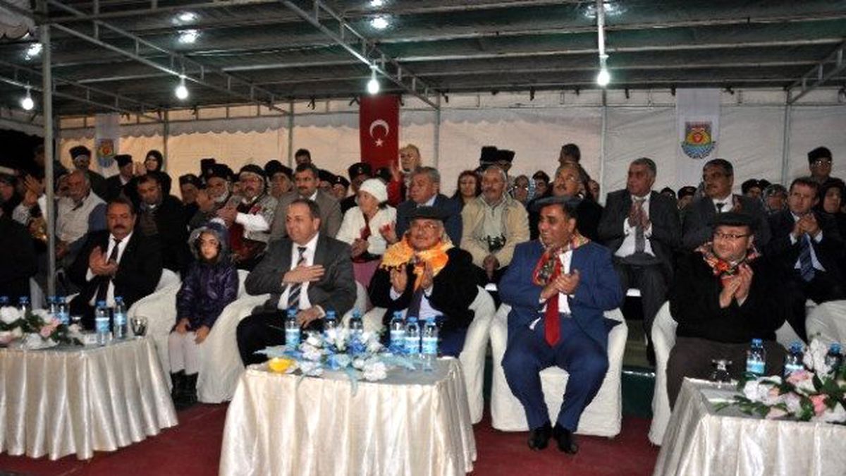 Tarsuslular Sinsinle Coştu