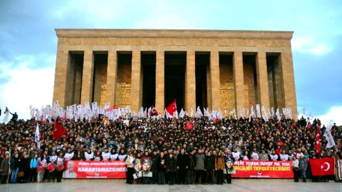 Tgb Üyeleri Kubilay İçin Yürüyüş Düzenledi