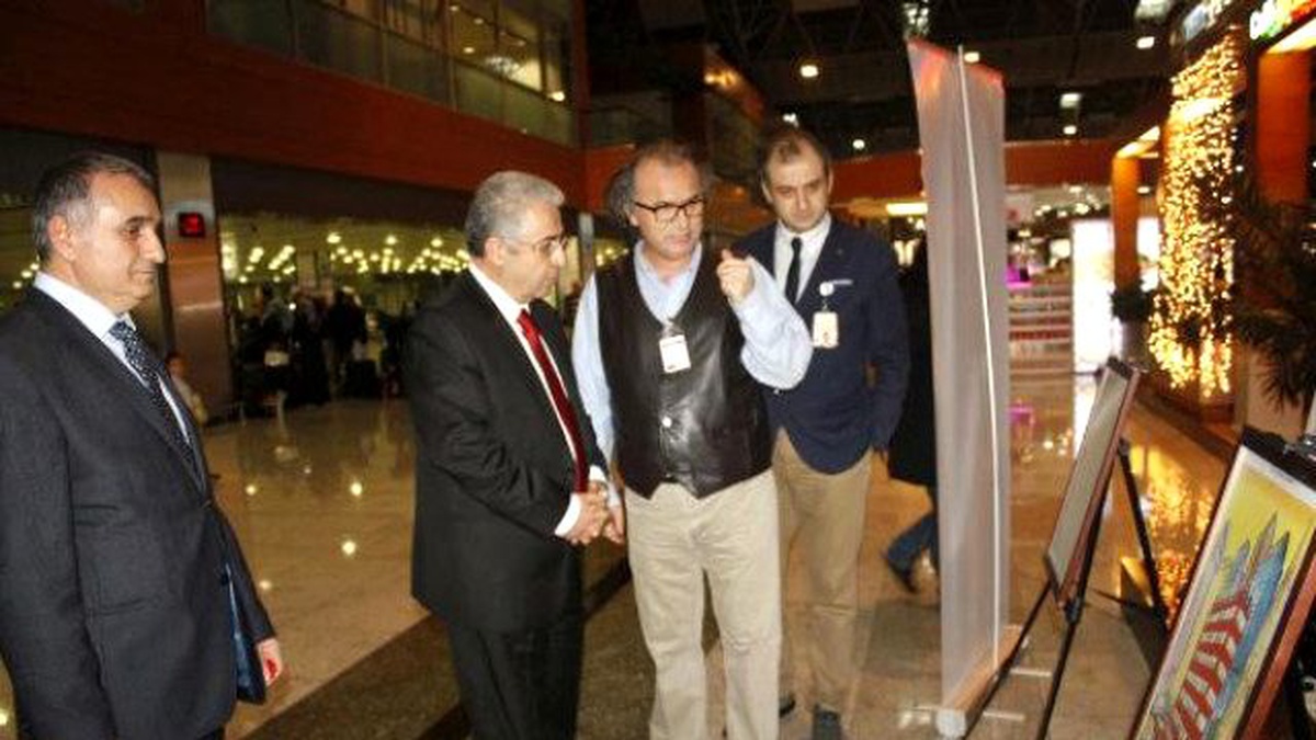 Turizm Karikatürleri Sergisi Sabiha Gökçen Havalimanında Açıldı
