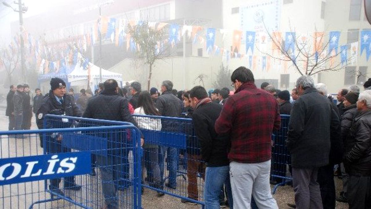 Başbakan Davutoğlu\'nun Gelişi Öncesi Güvenlik Önlemleri Artırıldı