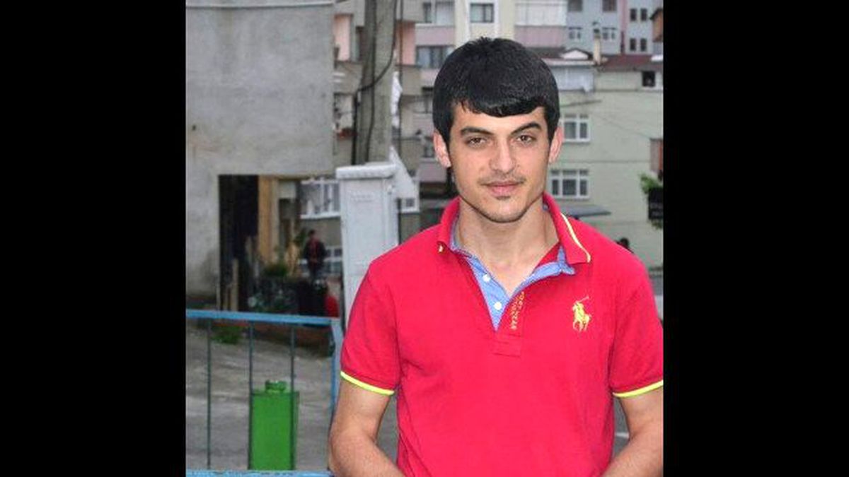 Berber Kalfası Evinde İntihar Etti
