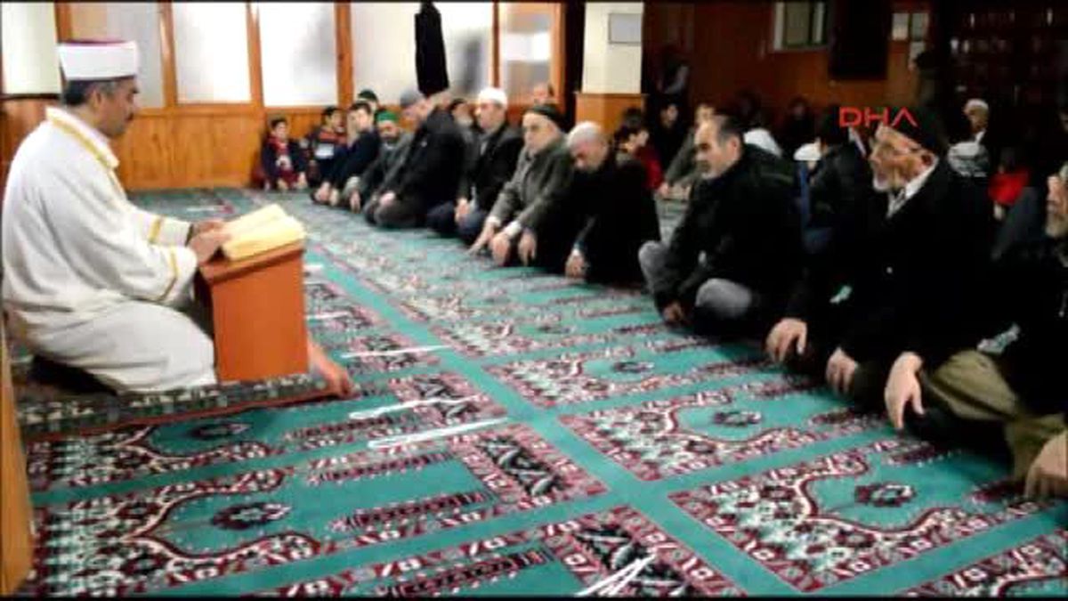 Cami ve Gençlik Buluşması\'nda Cemaate Sabah Çorbası