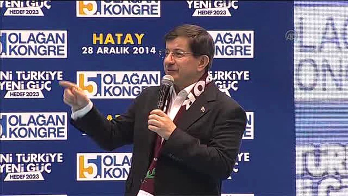 Davutoğlu: "Aramıza Fitne Sokmak İsteyenlere Fırsat Vermeyeceğiz"