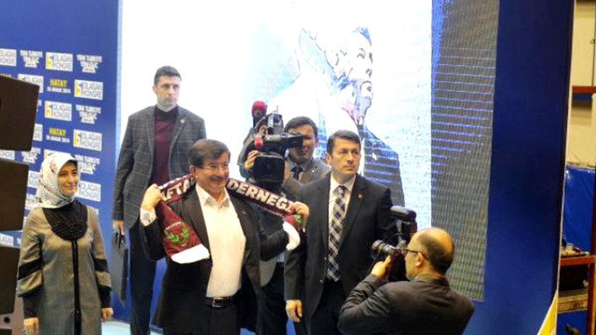 Davutoğlu: Türkiye, Ürdün, Suriye ve Lübnan Arasında Serbest Ticaret Bölgesi Kuracağız (2)
