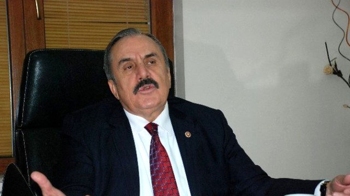 Eski Devlet Bakanı Ensarioğlu: "Akil İnsanlar Batıda Görev Almalı"