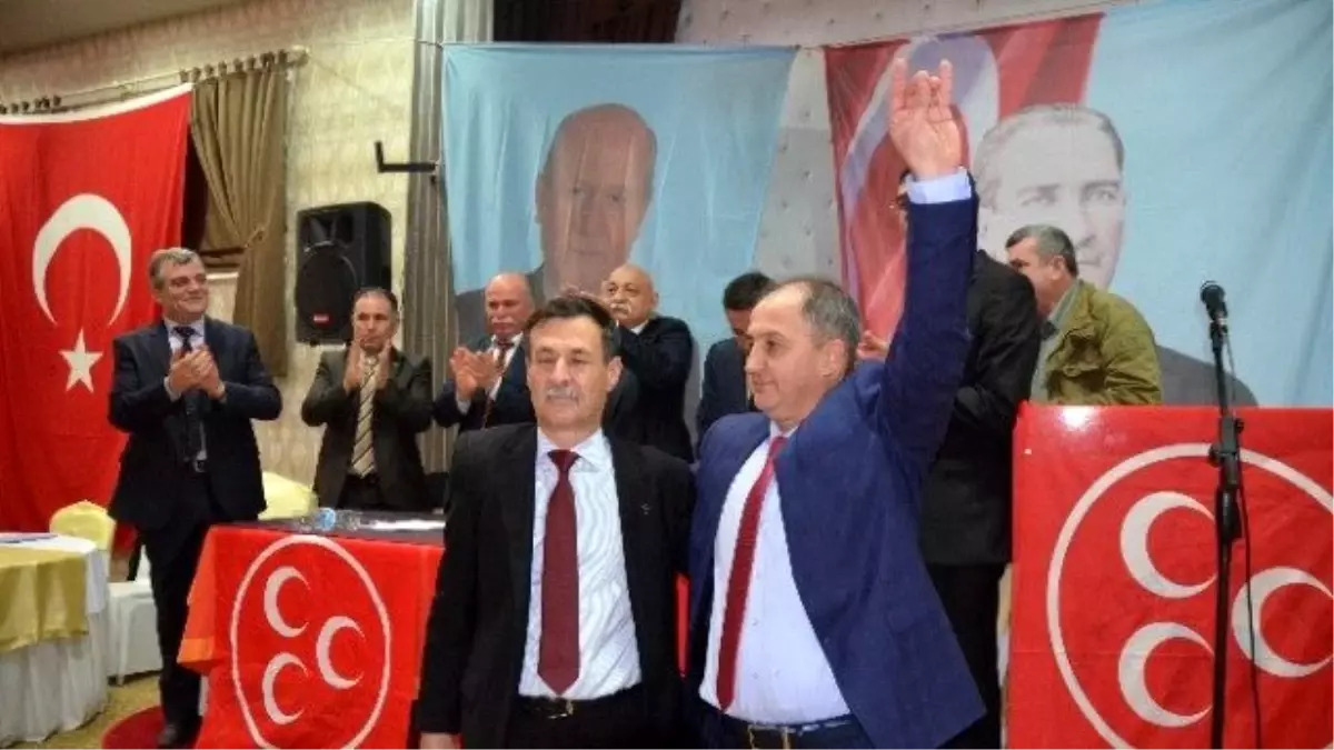 Gelibolu\'da MHP İlçe Kongresi Yapıldı