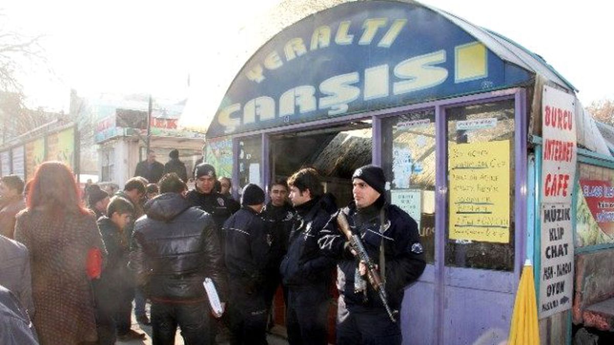 Iğdır\'da Kaçak Cep Telefonu Operasyonu