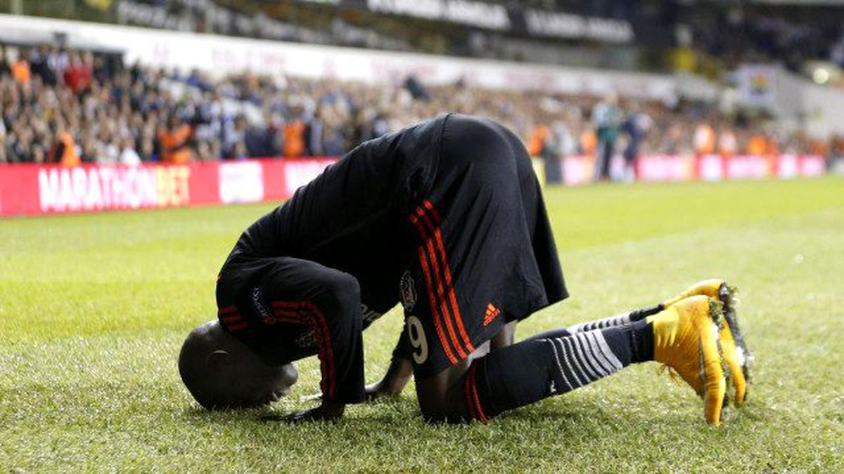 Demba Ba, Torku Konyaspor Maçı Kadrosunda Yer Aldı