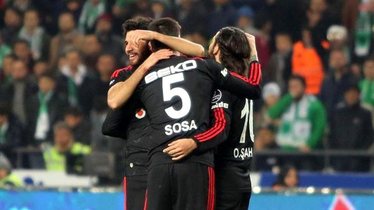 Jose Sosa Maç Sonu Açıklamalarda Bulundu
