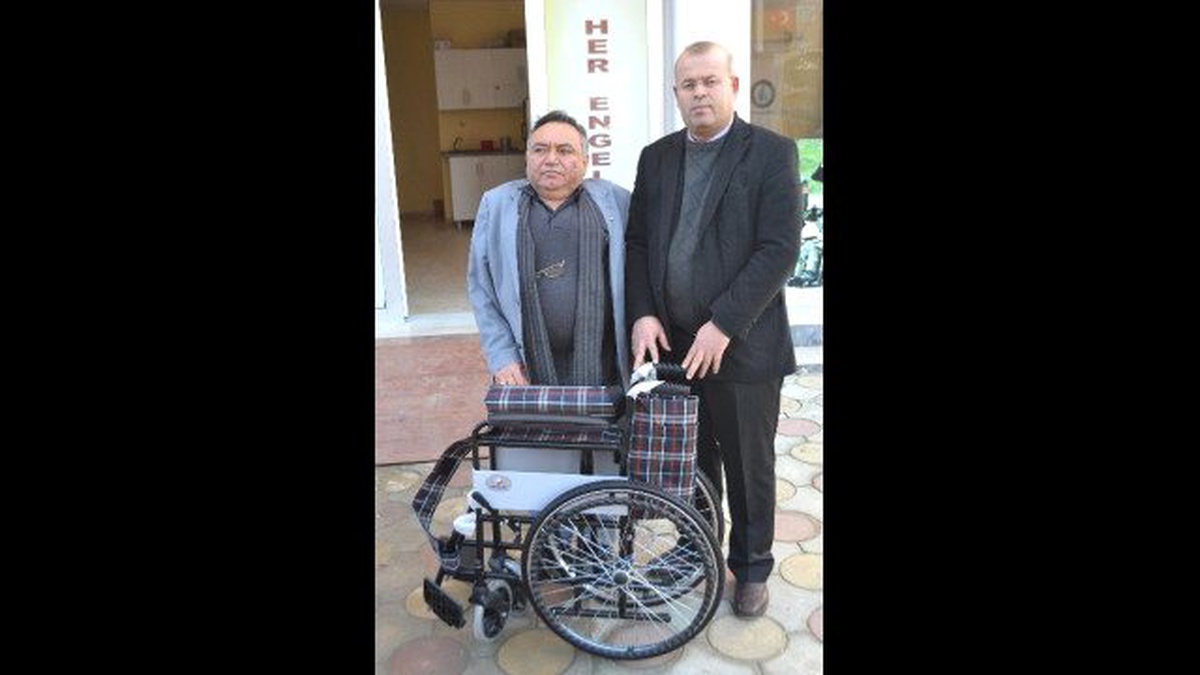 Kapaklı Belediyesi Ortaokulu Öğrencilerinden Örnek Davranış
