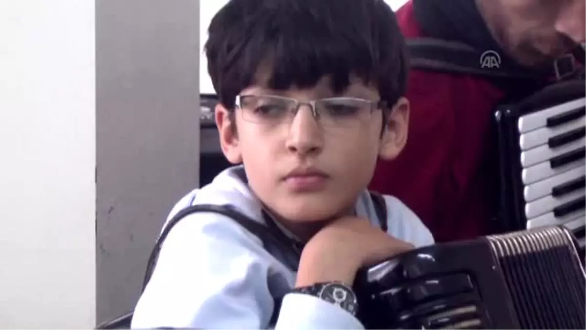 Karaçay Türkleri\'nin Geleneksel Etkinliği Unesco Yolunda