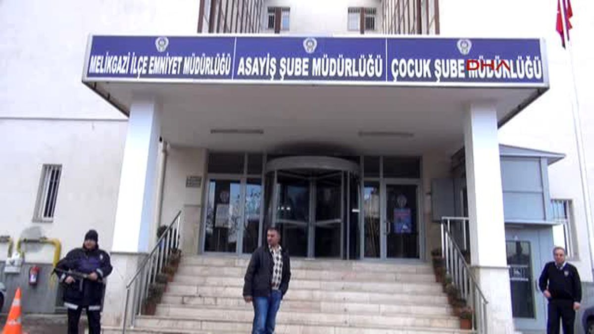 Mali?li Dolandırıcılar, 688 Bin Sahte Avro ile Kayseri?de Yakalandı