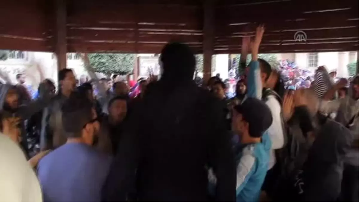 Mısır\'daki "Darbe Karşıtı" Gösteriler