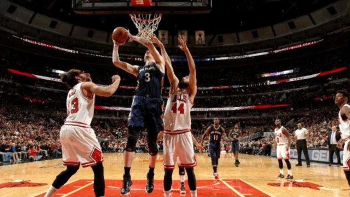 Pelicans, Bulls\'a Boyun Eğdi