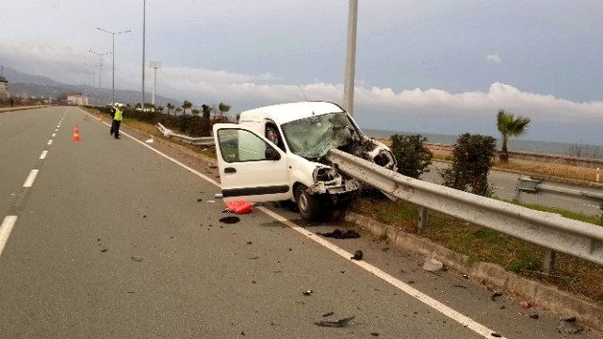 Rize\'de Trafik Kazası: 1 Ölü