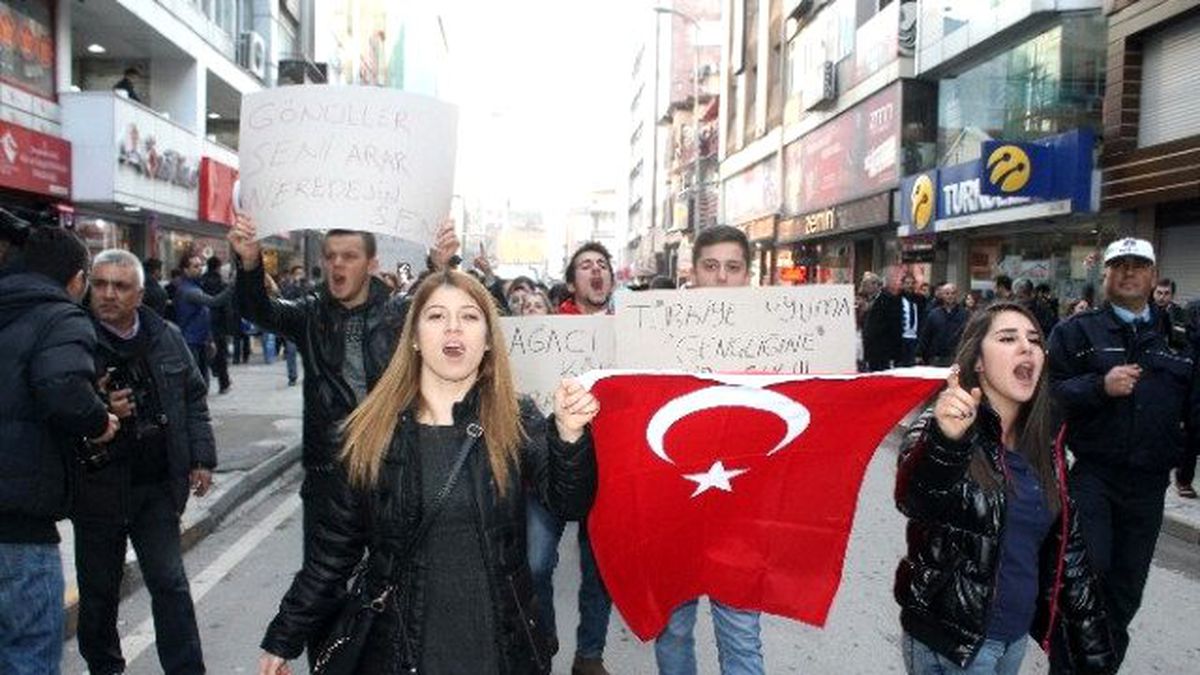 Sentetik Uyuşturucu Kurbanı Üniversite Öğrencisi İçin Eylem