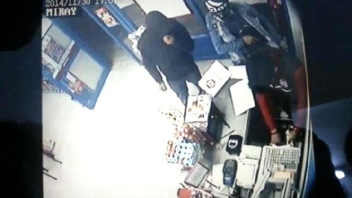 Silahlı Soygunculara Bozuk Para Sürprizi