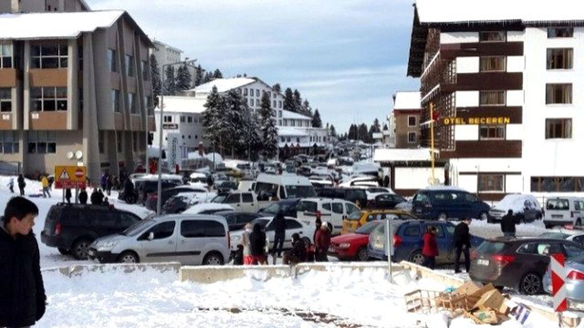 Uludağ\'da Otopark Çilesi