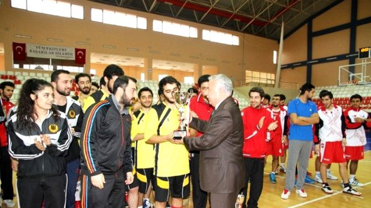 Üniversiteler Arası Basketbol 2. Ligi