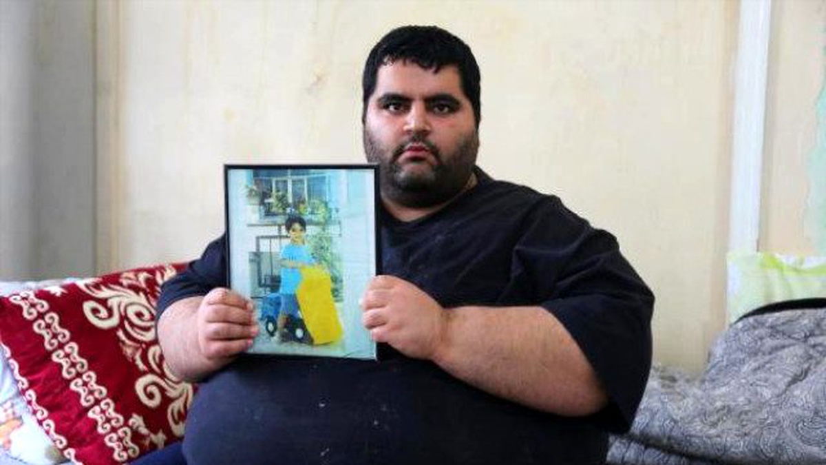 200 Kiloya Ulaşan Genç, Zayıflamak İçin Yardım İstiyor