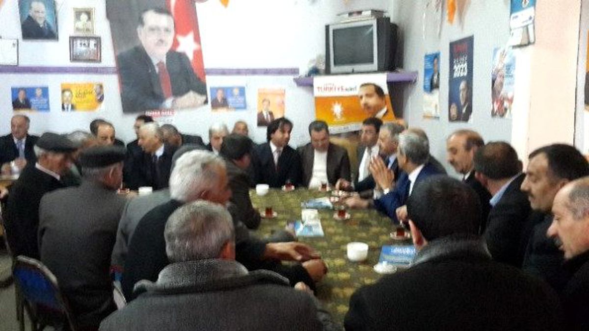 Milletvekili Kar Motorundan Düştü