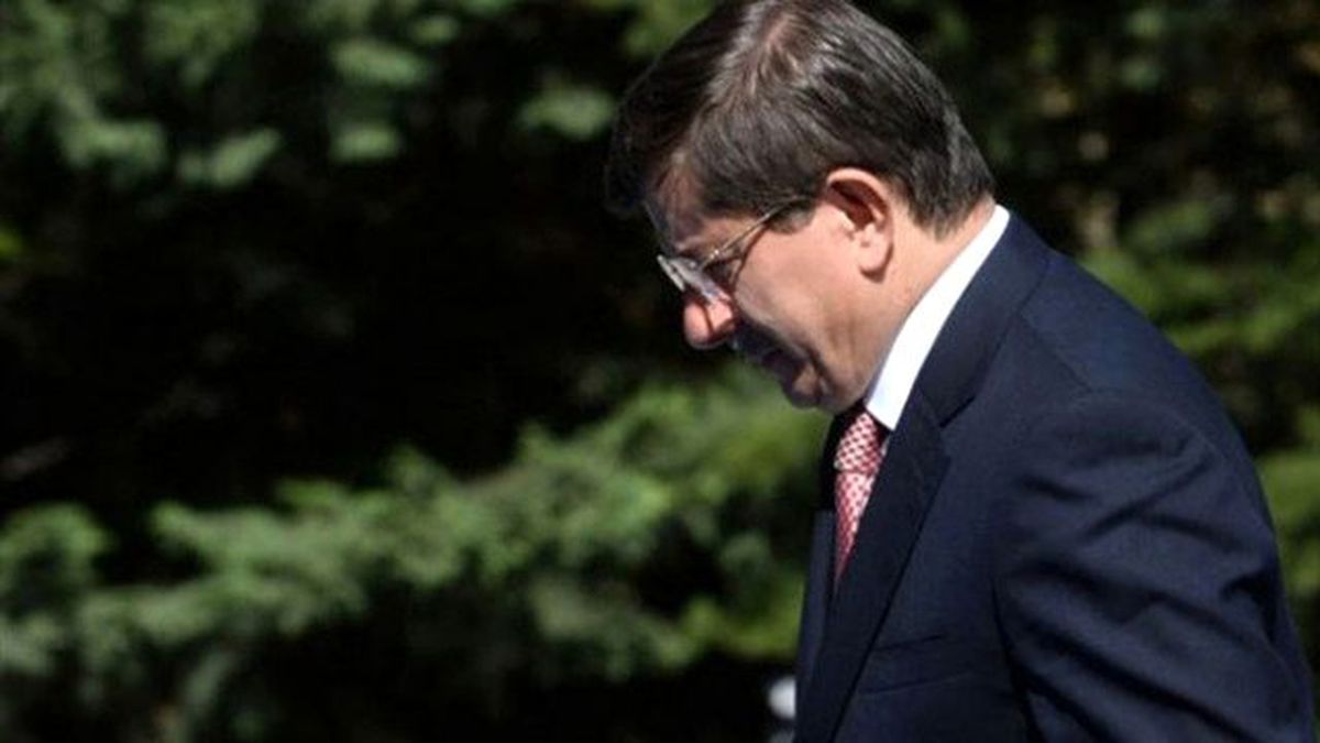Başbakan Davutoğlu Ankara\'ya Gitti