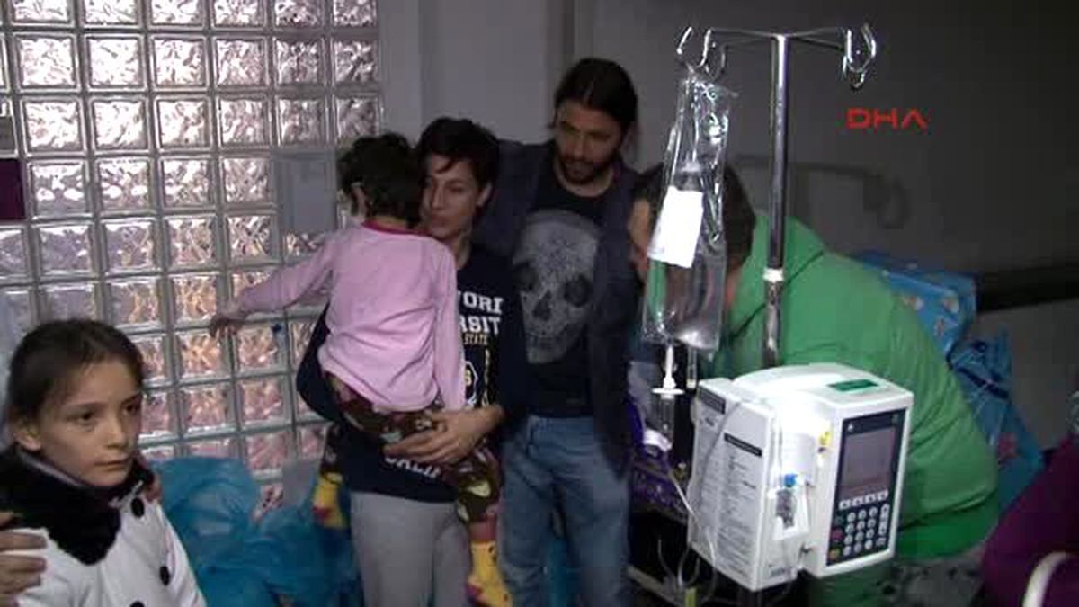 Bursasporlu Frey\'den Tedavi Gören Çocuklara Yılbaşı Sürprizi