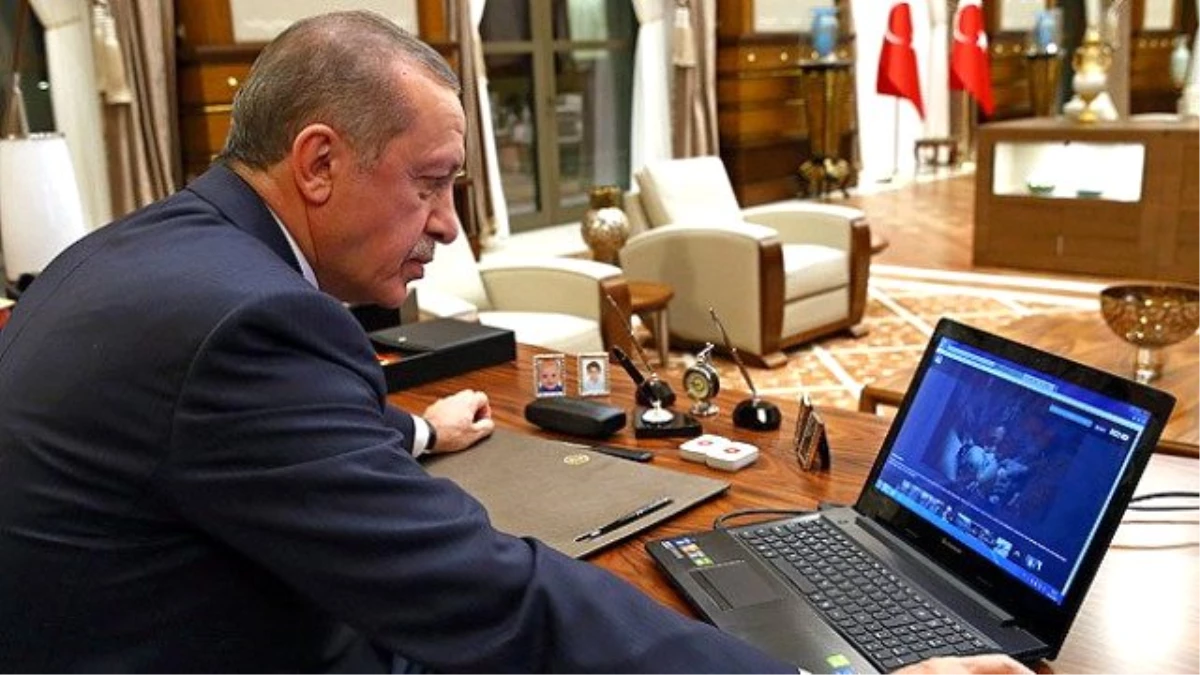 Cumhurbaşkanı Erdoğan, Aa\'nın "Yılın Fotoğrafı" Oylamasına Katıldı