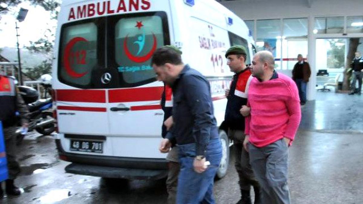 Bodrum\'da Kaçak Teknesi Alabora Oldu: 8 Kayıp