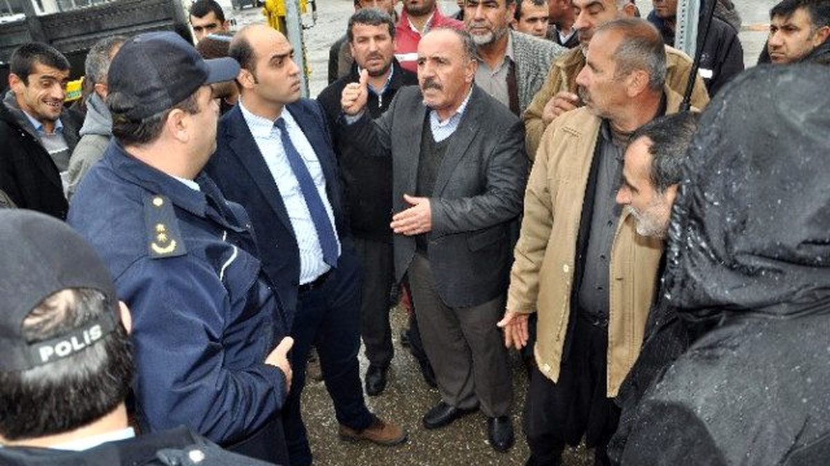 Kavşağın Kapatılmasına Tepki Gösterdiler
