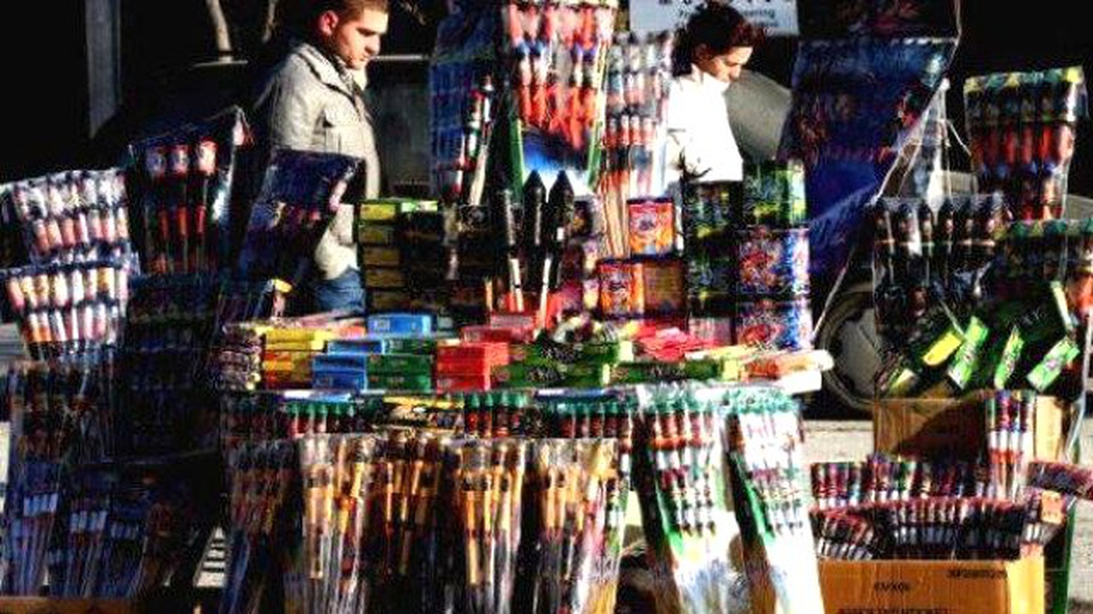 Kosova\'da Maytap ve Havai Fişek Kullananlara Ceza Kararı
