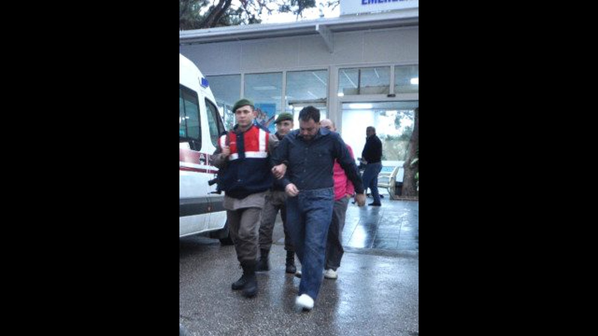 Kurtarılan Göçmenin Anne Acısı: "Annem Ellerimin Arasından Kayboldu"
