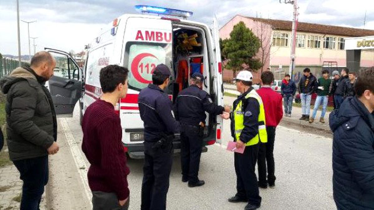Liselilerin Kaza Merakı