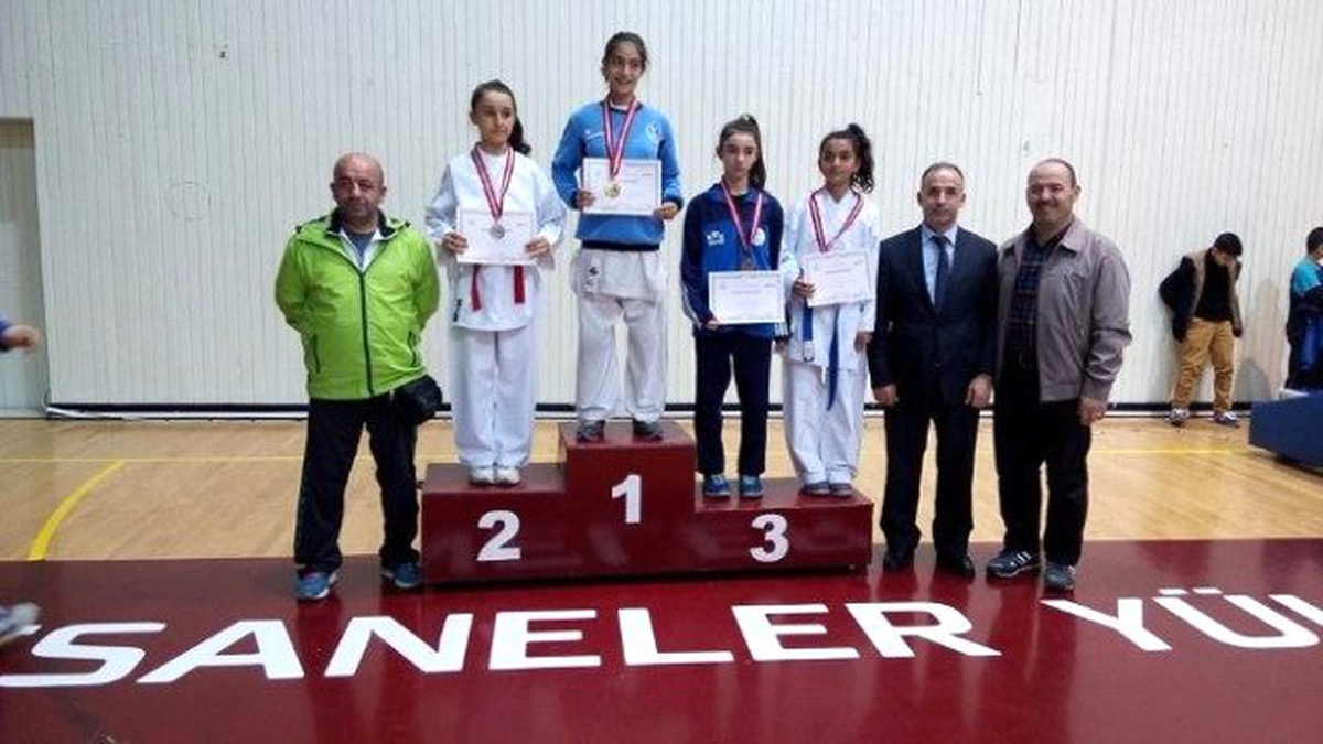 Orhangazili Karatecinin Büyük Başarısı