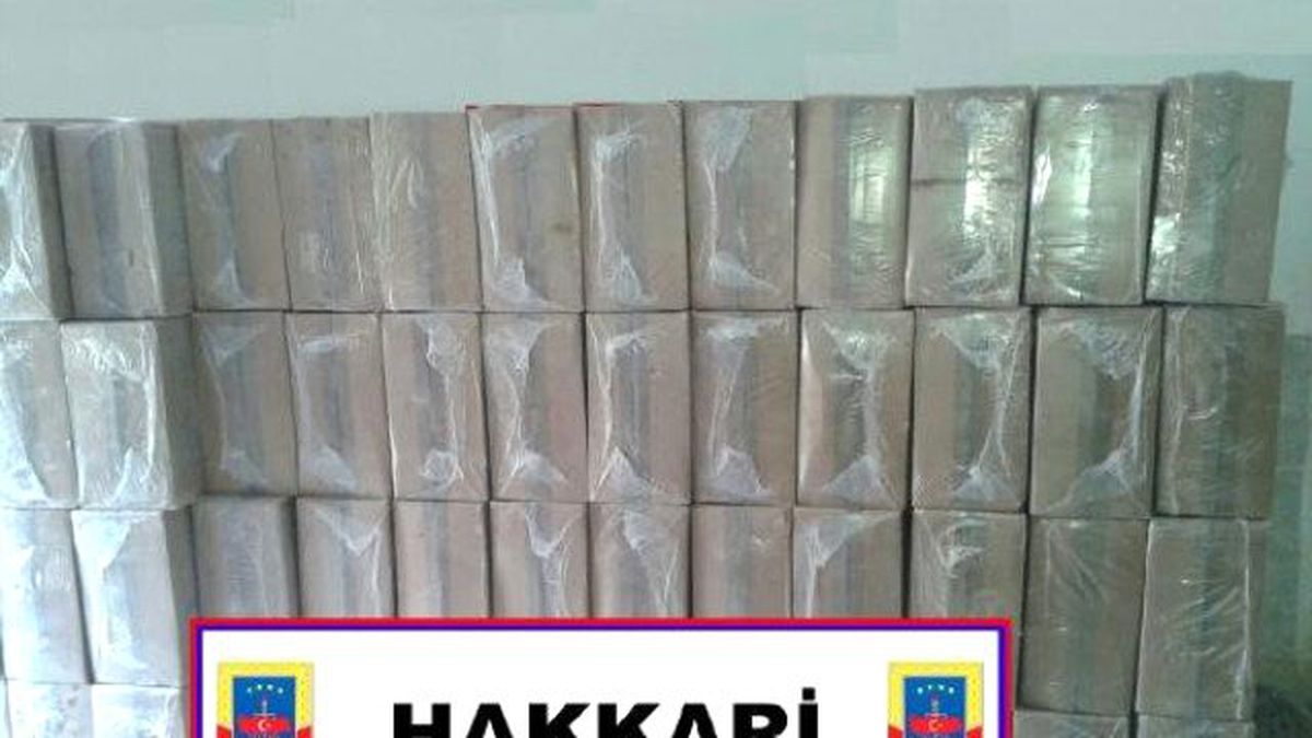 Şemdinli\'de Kaçak Sigara Operasyonu