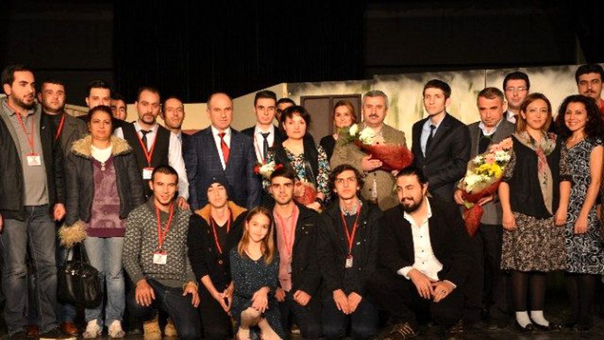 Tersine Dünya Büyüledi