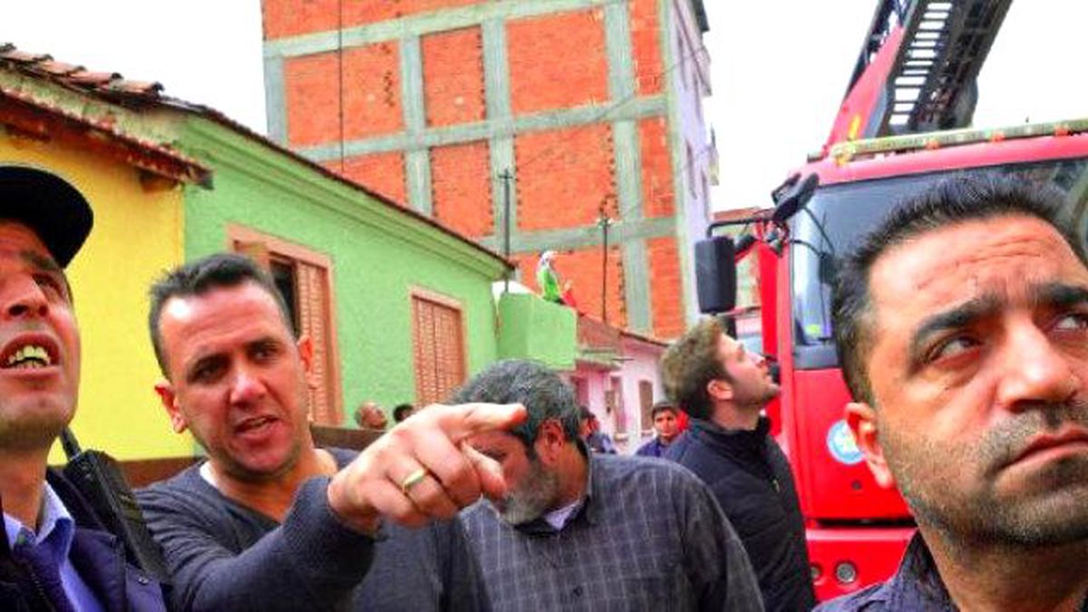 Turgutlu\'de Şüpheli Ev Yangını