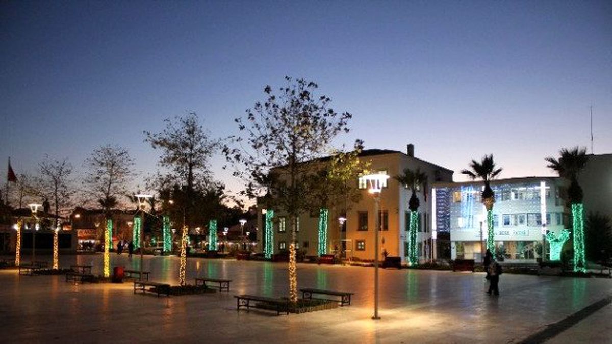 Urla İlçesi 2015\'e Rengarenk Giriyor