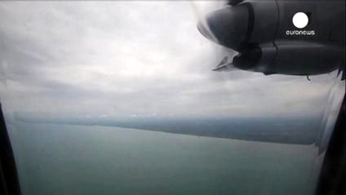 Airasia Kazası: "Arama Bölgesinde İki Cisim Bulundu"