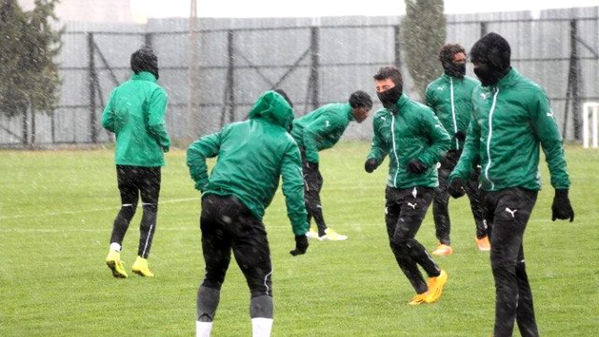 Akhisar Belediyespor, Keçiörengücü Maçına Hazırlanıyor
