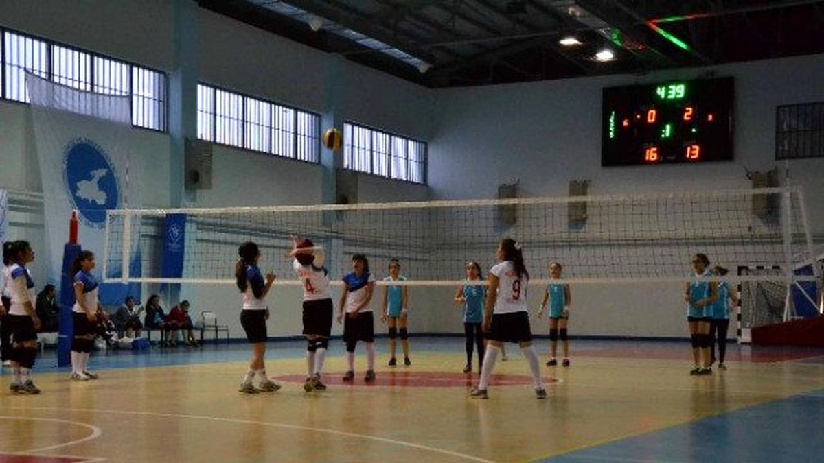 Anadolu Yıldızlar Ligi Voleybol Müsabakaları Sona Erdi