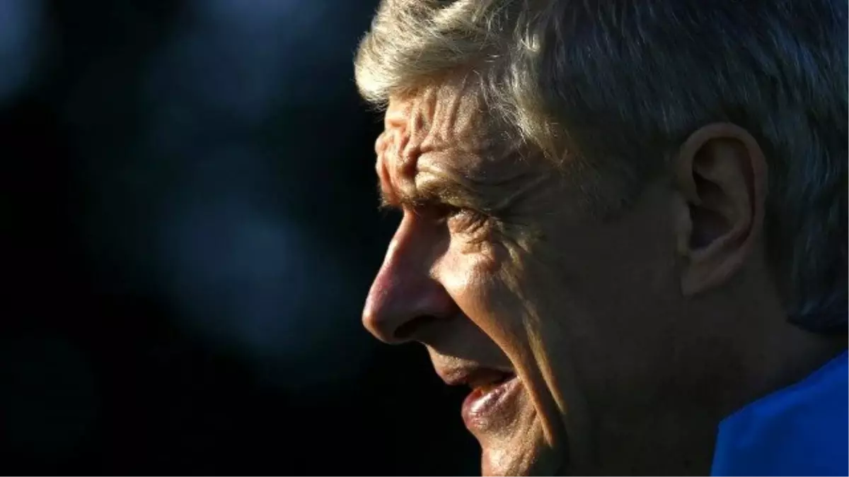 Arsene Wenger: Podolski Inter\'e Gitmeyecek